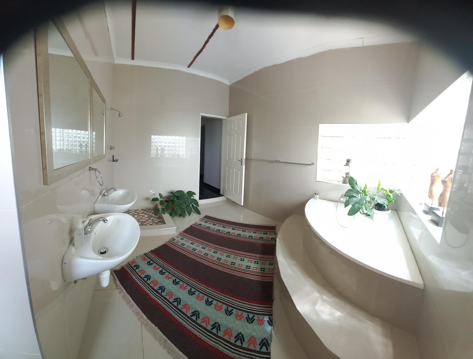 Urban Farm Haus Guesthouse Rundu Room photo